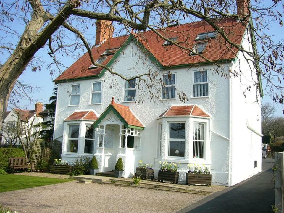 Brook House Bed and Breakfast Broadway  Esterno foto