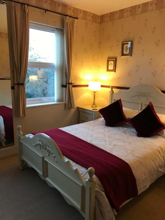 Brook House Bed and Breakfast Broadway  Esterno foto